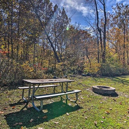 Pet-Friendly Cabin With Fire Pit And River Access! Parsons Eksteriør bilde
